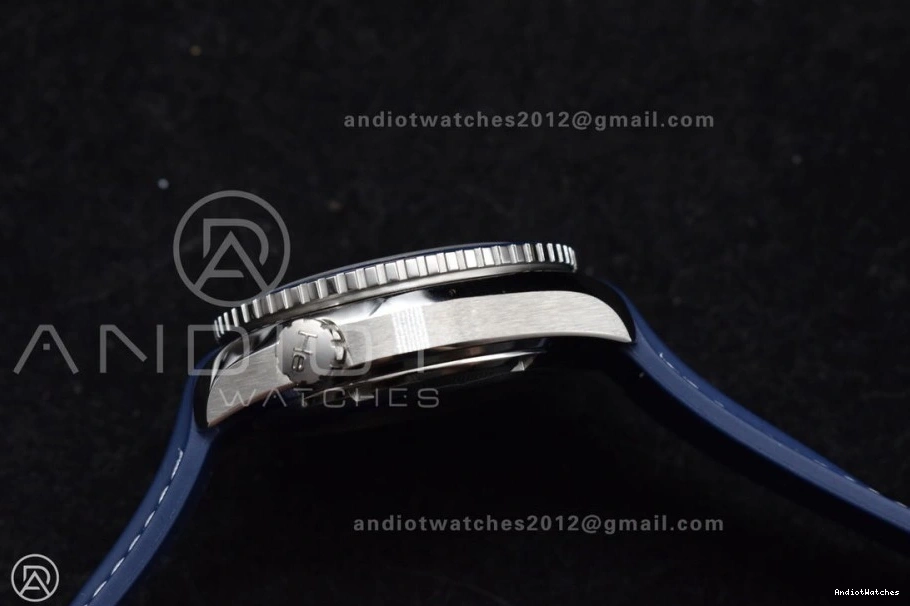 Strap GMT Ceramic Clone Ocean Bezel on Blue Blue 600M Dial Rubber Trendsetting Co-Axial Planet VSF Edition Best 1009 1:1 Super 43.5mm A8605 1219